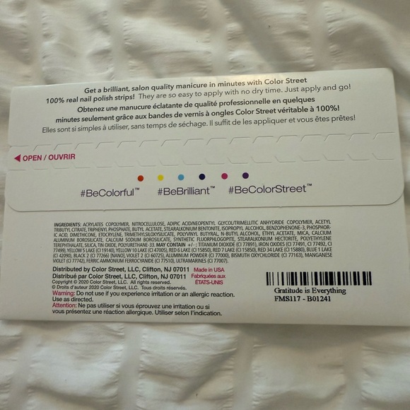 Color street - Picture 2 of 2